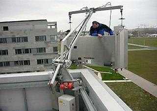 Tisztítókocsi (roof car) megoldás